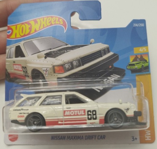 Zdjęcie oferty: Hot wheels nissan maxima drift car 