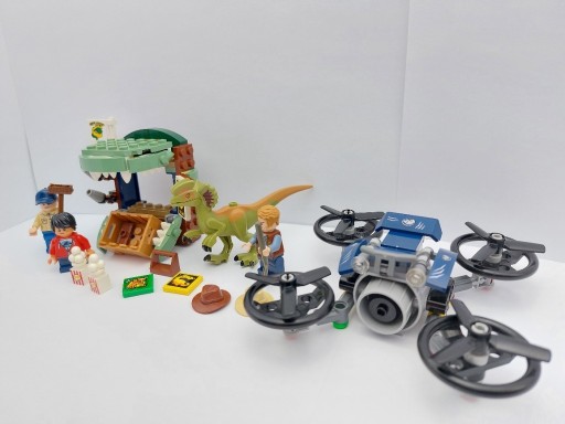 Zdjęcie oferty: Klocki LEGO 75934 Dinozaur na wolności ZESTAW