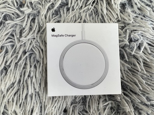 Zdjęcie oferty: Ładowarka MagSafe iPhone 12 13 14 15 A2140 Apple