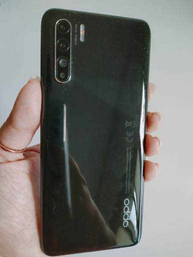 Zdjęcie oferty: Oppo Reno 3 stan bdb 8/128GB