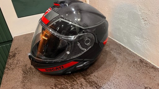 Zdjęcie oferty: Kask Ducati Carbon z intercomem rozmiar "M"