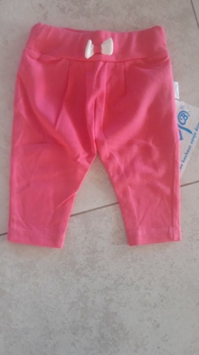 Zdjęcie oferty: Różowe spodnie dziewczęce