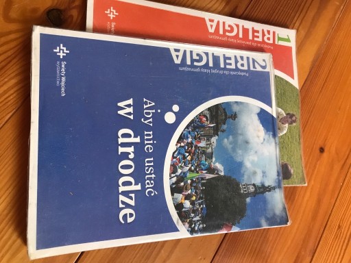 Zdjęcie oferty: 2 podręczniki do religii święty Wojciech 