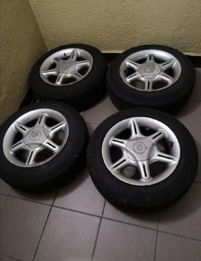 Zdjęcie oferty: Felgi aluminiowe BBS 4x100 15 +opony zimowe 185 65