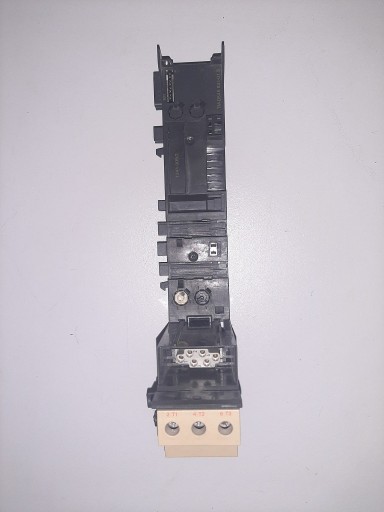Zdjęcie oferty: 00311 Siemens 3RK1903-0AB10 Moduł przyłączeniowy (DOL) do ET200S