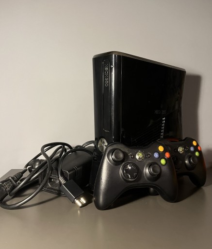 Zdjęcie oferty: Xbox 360 S 250gb