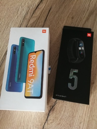 Zdjęcie oferty: Sprzedam telefon + Opaska 