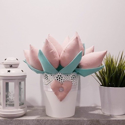 Zdjęcie oferty: Tulipany z materiału, pudrowy róż