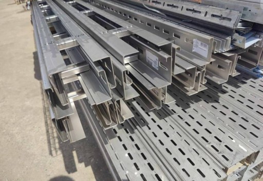 Zdjęcie oferty: Drabinka DUP/DUOP100H60/3E stal nierdzewna BAKS trasy kablowe profil