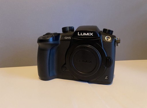 Zdjęcie oferty: Lumix GH5 sigma 18-35 1.8f + konwerter+lumix 12-60
