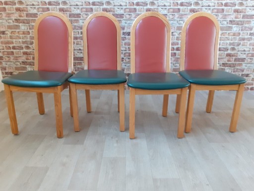 Zdjęcie oferty: Komplet krzeseł tapicerowanych