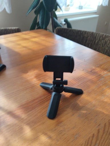 Zdjęcie oferty: Mini Tripod Uchwyt Telefonu do Vloga i Live | Składany