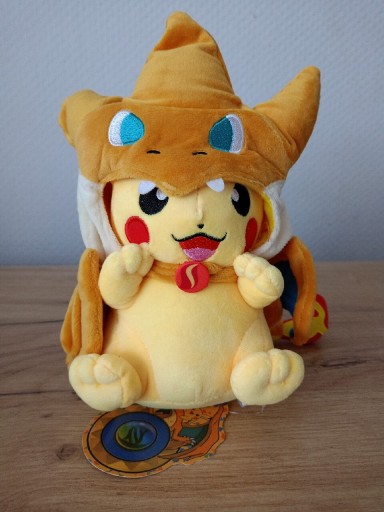 Zdjęcie oferty: Maskotka Pikachu Eevee.22cm nowa