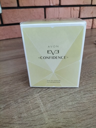 Zdjęcie oferty: Avon Eve Confidence 50 ml woda perfumowan dla Niej