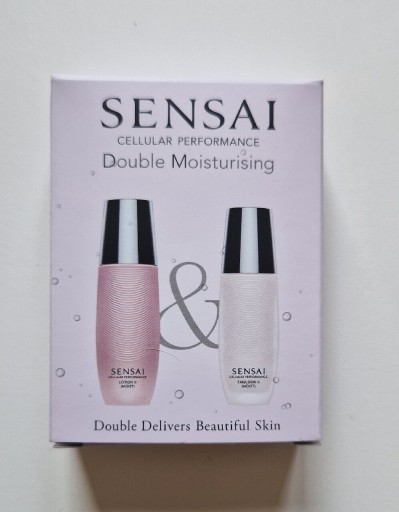 Zdjęcie oferty: KANEBO SENSAI Lotion + Emulsion II moist zestaw nawilżający 2 x 7ml