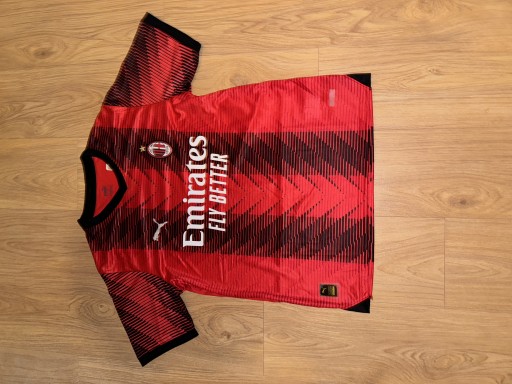 Zdjęcie oferty: Koszulka AC Milan Czerwono-czarna