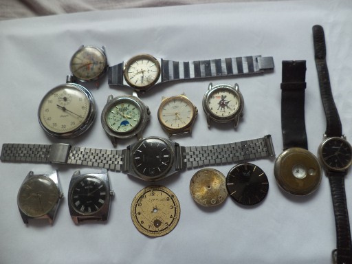 Zdjęcie oferty: zestaw starych zegarkow - tanio
