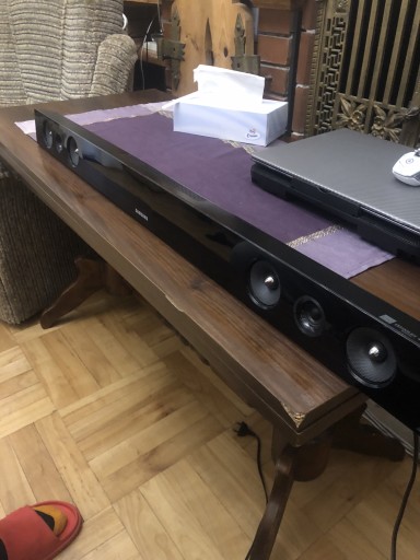 Zdjęcie oferty: Sprzedam LISTWA SOUNDBAR SAMSUNG HW-F450 + PILOT