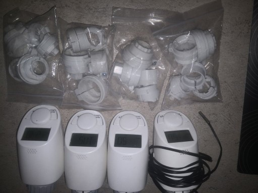 Zdjęcie oferty: Głowice TRV EQ3, 4 szt, komplet z adapterami