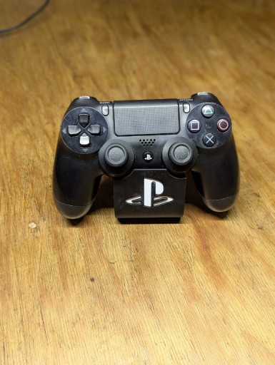 Zdjęcie oferty: PS4 Pad Efekt Halla – DualShock 4 bez dryfu, 100% sprawny +GRATIS NR 1