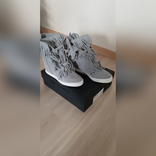 Zdjęcie oferty: Sneakersy R. Polanski rozm. 39-dobre na rozm 40 !!