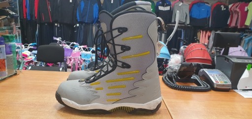 Zdjęcie oferty: Buty snowboardowe CRAZY CREEK ( rozmiar 45 ) 