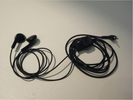 Zdjęcie oferty: Nokia WH-101 HS-105 -- słuchawki jack 2,5mm