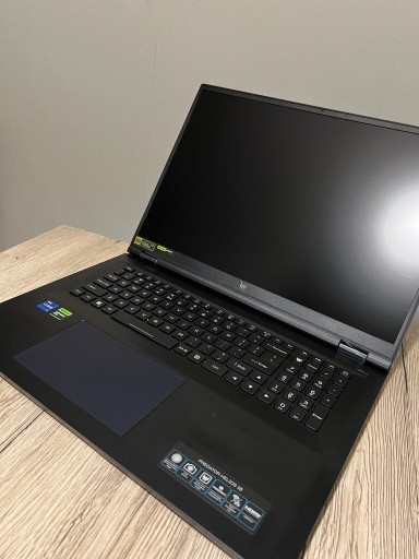 Zdjęcie oferty: Laptop ACER Predator Helios ph18-71-77yv 18"