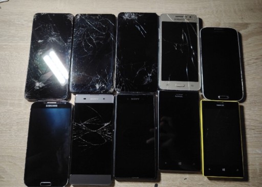 Zdjęcie oferty: Zestaw telefonów