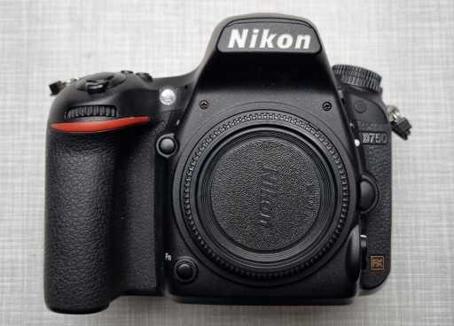 Zdjęcie oferty: Nikon D750 FX Body - 29 tyś klatek (pilot gratis)