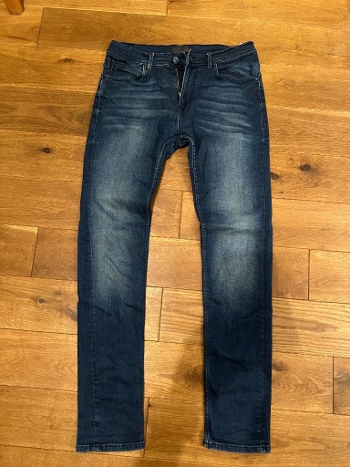 Zdjęcie oferty: Zara męskie jeansy niebieskie rozmiar 32