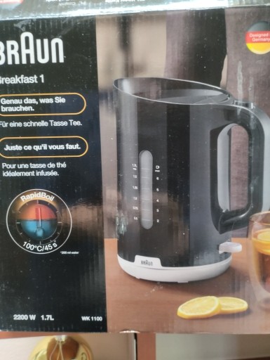 Zdjęcie oferty: Czajnik bezprzewodowy Braun wk 1100 1,7 l