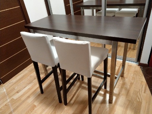 Zdjęcie oferty: Stół barowy 140*59 cm + 2 krzesła