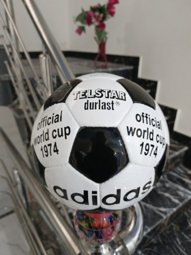 Zdjęcie oferty: Piłka nożna Adidas Telstar 1974