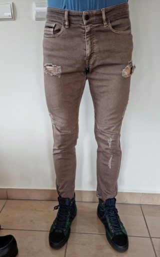 Zdjęcie oferty: Spodnie Calvin Klein skinny