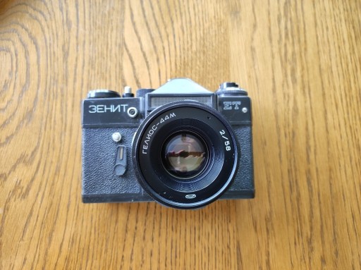 Zdjęcie oferty: Aparat Zenith Zenit-ET + Obiektyw Helios-44M 2/58