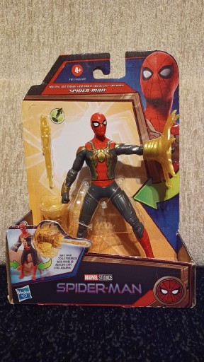 Zdjęcie oferty: Spiderman z siecią figurka filmowa 15 F1917 Hasbro