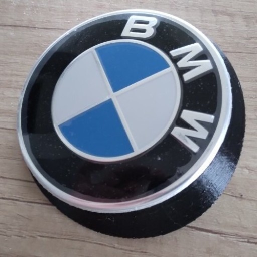 Zdjęcie oferty: EMBLEMAT LOGO ZNACZEK BMW TYŁ X5 F15 X6 F16