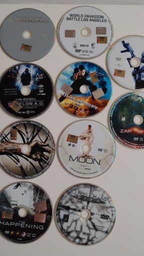 Zdjęcie oferty: Filmy - DVD - Sci - Fi - jeden zestaw - 10 szt.