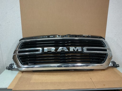 Zdjęcie oferty: Atrapa grill Ram 2019-23 Dodge orginał