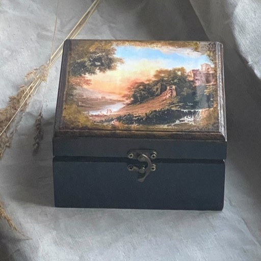 Zdjęcie oferty: Szkatułka  pudełko drewniane w stylu rustykalnym