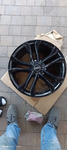 Zdjęcie oferty: Felgi Audi OE 20 x 9  ET 45