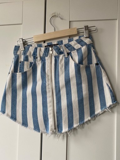 Zdjęcie oferty: Bershka spódnica w paski 32