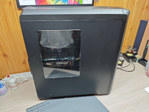 Zdjęcie oferty: Komputer stacjonarny / procesor AMD / 12GB RAM 