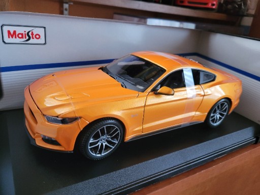 Zdjęcie oferty: Model Ford Mustang, 1/18, Maisto