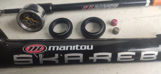 Zdjęcie oferty: Amortyzator Manitou Skareb Platinium SPV ,80mm.