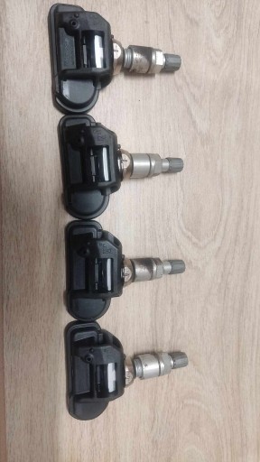 Zdjęcie oferty: Czujniki ciśnienia w oponach TPMS  OPEL Astra J