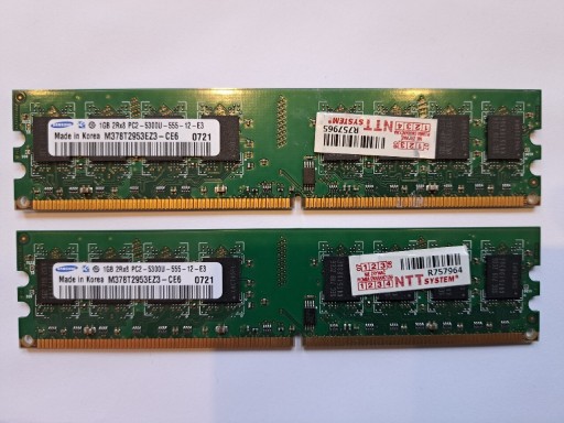 Zdjęcie oferty: Pamięć RAM Samsung 2 x 1GB = 2GB DDR2 SDRAM