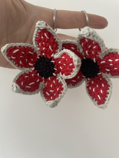 Zdjęcie oferty: Szydełkowy breloczek demogorgon stranger things