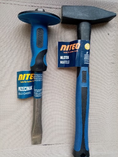Zdjęcie oferty: Młotek z przecinakiem z kołnierzemNowe